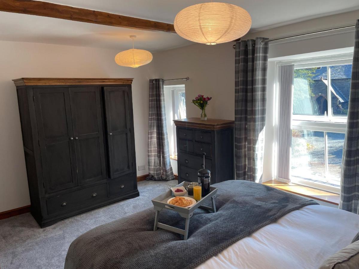 7 Castle Terrace * Dolwyddelan